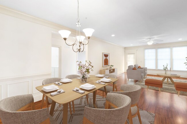 Building Photo - 2 Bedroom Condo in Cary Park!