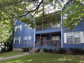 Building Photo - 110 School Ave