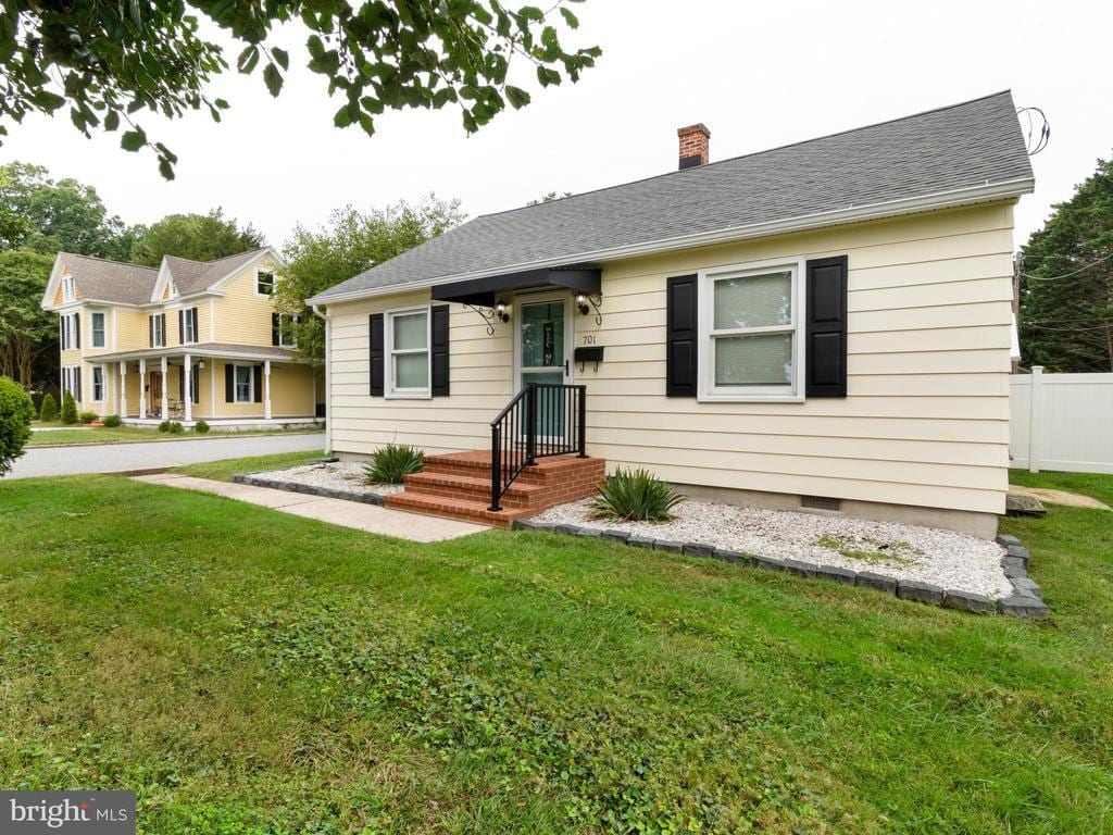Primary Photo - 701 Goldsborough St