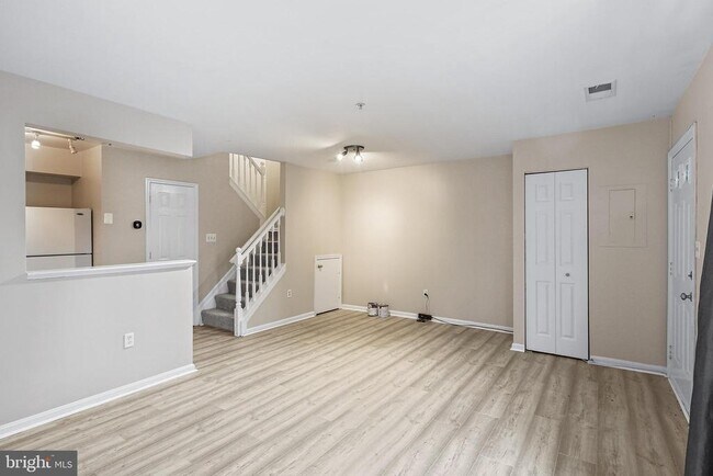 Foto del edificio - 6416 Bayberry Ct