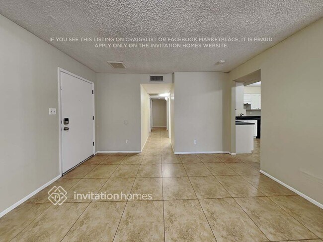 Foto del edificio - 2386 W Betty Elyse Ln