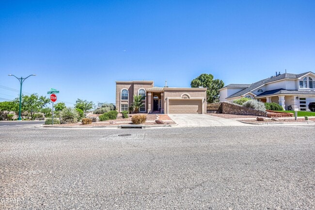 Building Photo - 6821 Pearl Ridge Dr