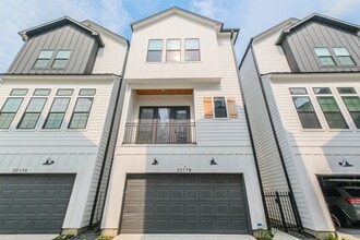 Building Photo - 2017 Lou Ellen Ln