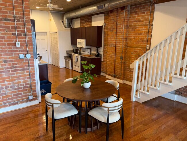 Dining Area - Guoin Street Lofts