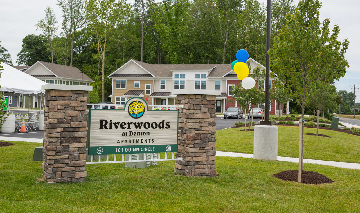 ¡Bienvenido a casa a Riverwoods at Denton! - Riverwoods at Denton