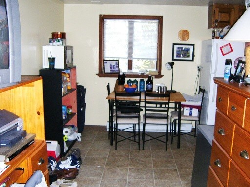 Foto del edificio - 228 W Prospect Ave