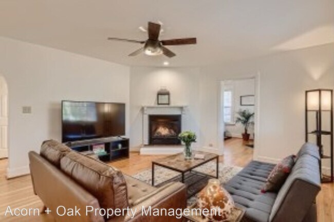 Building Photo - 4 br, 2.5 bath House - 1716 Chester Spring...