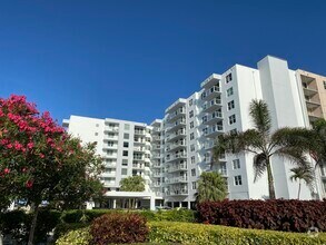 Building Photo - 3450 S Ocean Blvd