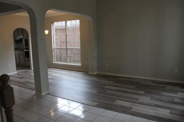 Building Photo - 3623 Rodale Way