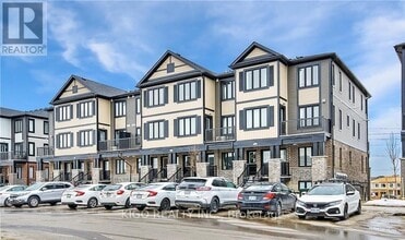Building Photo - 160 Rochefort St.