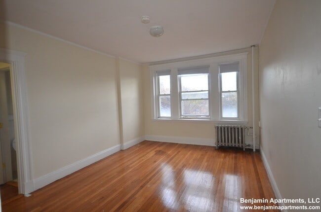 Building Photo - 1167 Boylston St