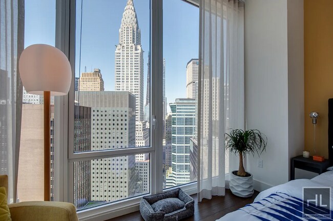 Building Photo - East 44th Street