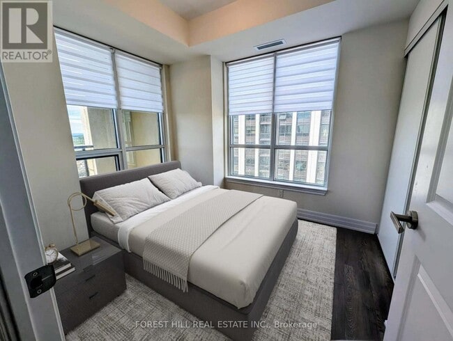 Building Photo - 9075 Jane St