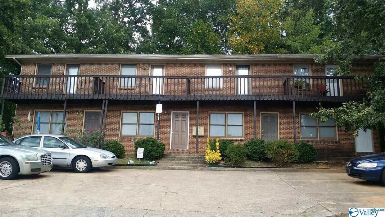 Primary Photo - 1506 Halston Cir NW