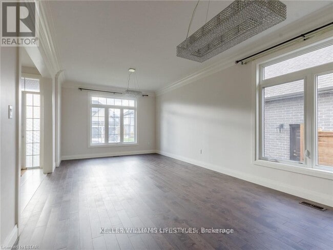 Building Photo - 756 HICKORYSTICK