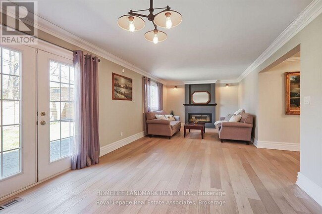 Building Photo - 3069 Given Rd