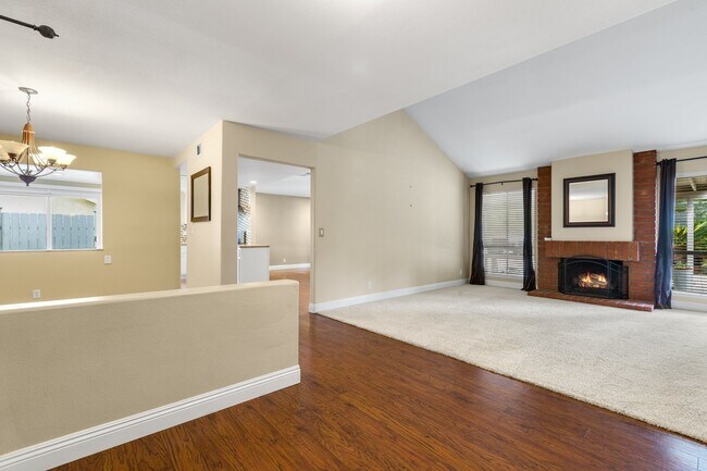 Foto del edificio - 1517 Uppingham Dr