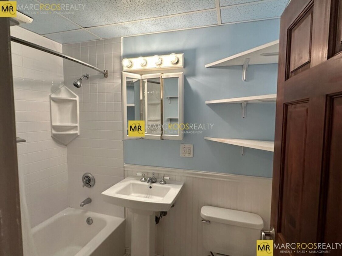 Building Photo - Cozy 1 bedroom