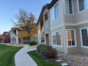 Building Photo - 9962 E Idaho Cir