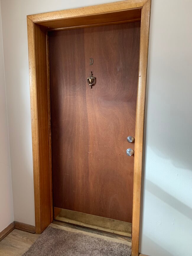Apt. D - Second Floor - 5400 Beacon Hill Rd