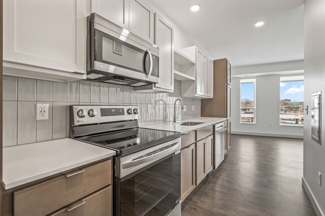 Interior Photo - The Harlan