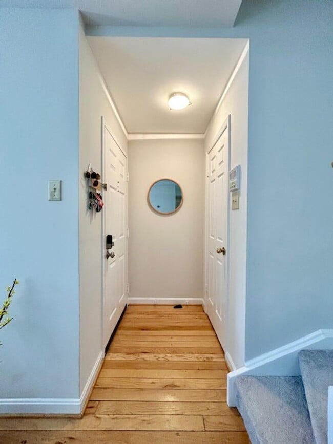 Building Photo - 3640 39th Street NW #E527