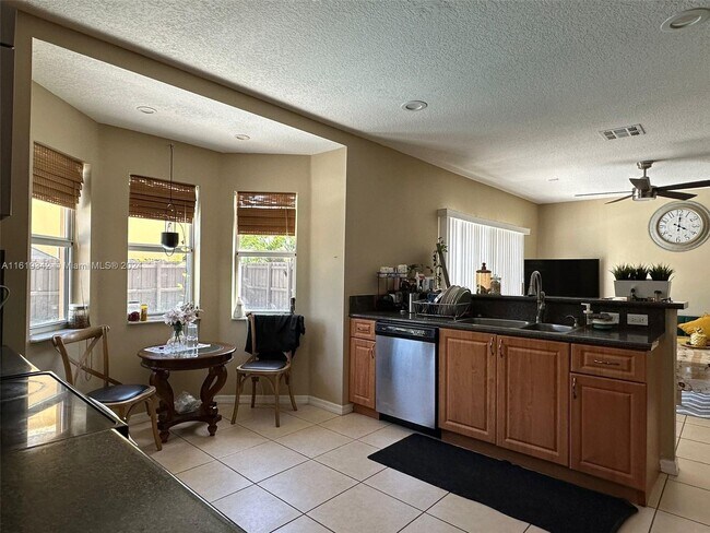 Foto del edificio - 9076 SW 210th Terrace