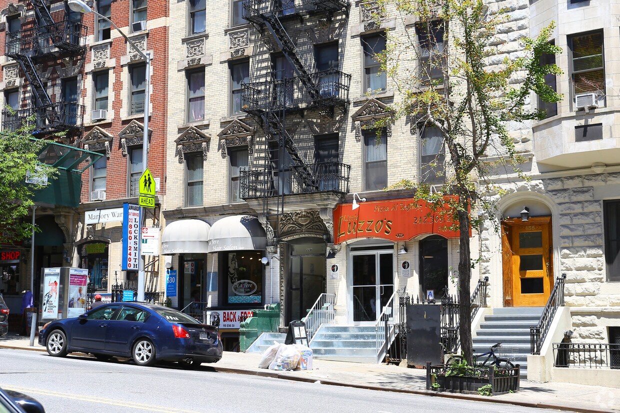 Foto del edificio - 119-21 E 96th St