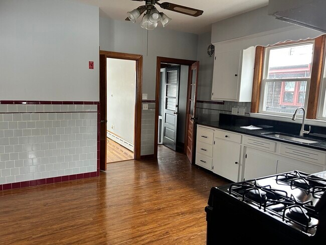 Foto del edificio - 43 Depot St