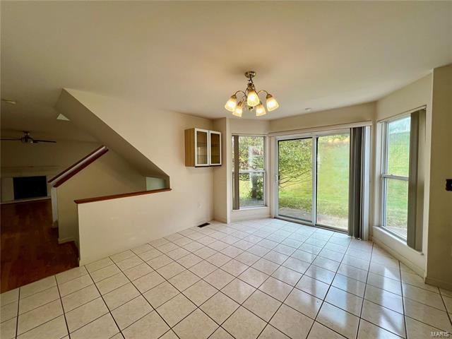 Foto del edificio - 188 Birchwood Trail Dr