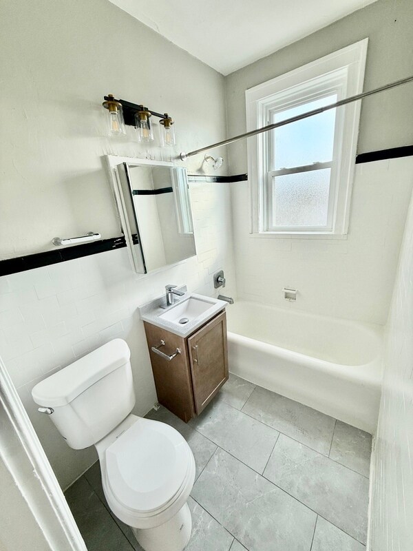 Foto del edificio - 1240 Hawthorne Pl