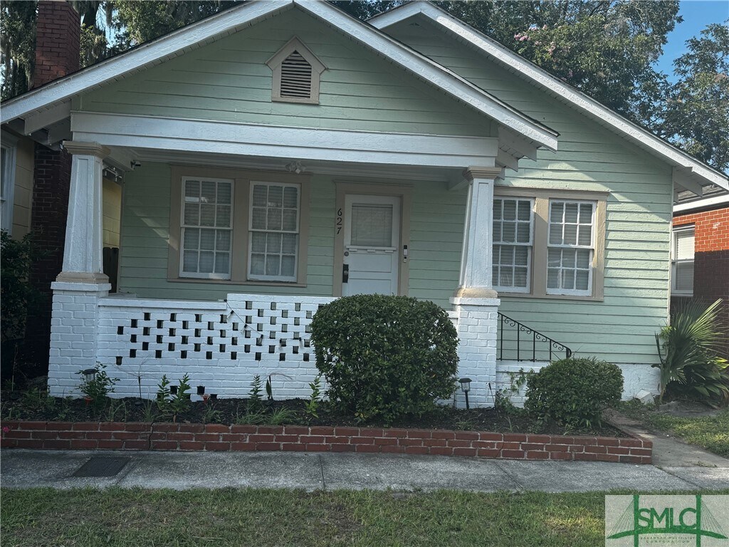 Foto principal - 627 W 35th St