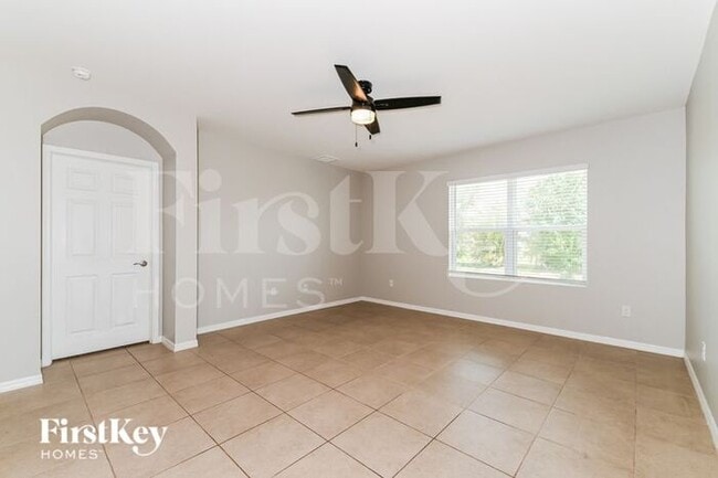 Foto del edificio - 217 SE 27th St
