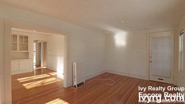 Foto del edificio - 52-54-54 Maplewood St
