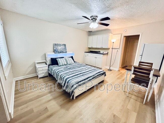 Foto del edificio - 206 9th Ave N