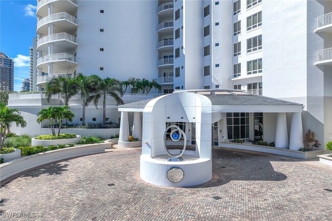 Foto del edificio - 4931 Bonita Bay Blvd
