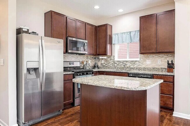 Foto del edificio - Beautiful Home in Royal Elm Neighborhood!