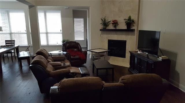 Foto del edificio - 7220 Ridgepoint Dr