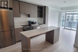 Building Photo - 50-550 George Butchart Dr