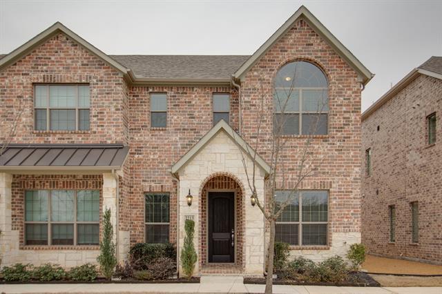 Foto principal - 2213 Apex Dr