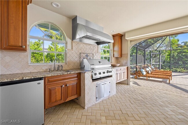 Foto del edificio - 4916 Crayton Rd