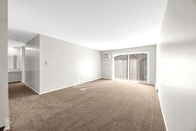 Foto del edificio - Orchard Estates Apartments
