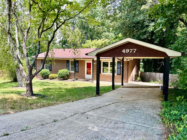 Building Photo - 4977 Scott Rd