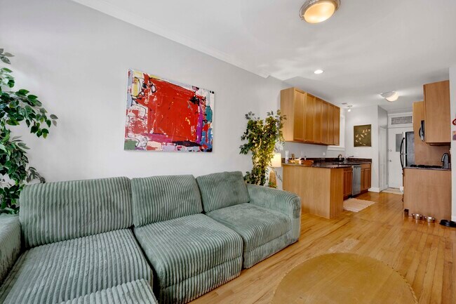 Foto del edificio - 3400 N Bell Ave