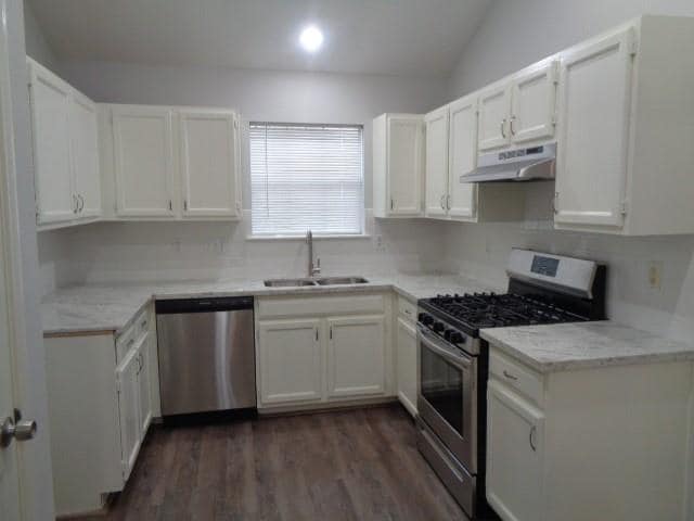 Building Photo - 3014 Forestbrook Dr