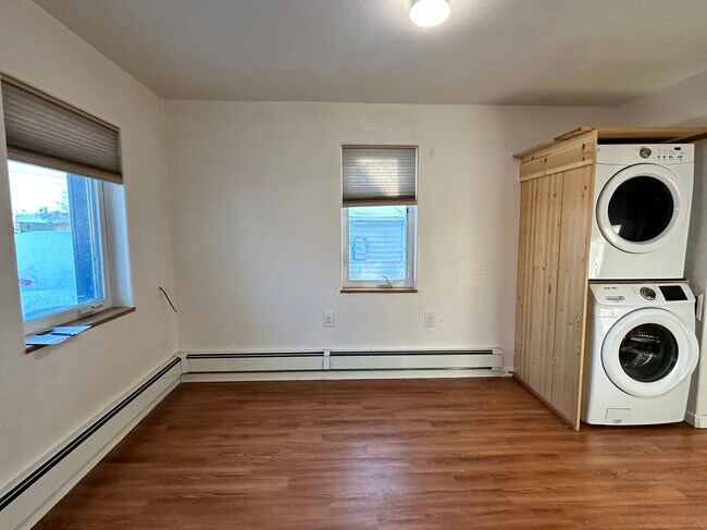 Foto del edificio - 729 9th Ave