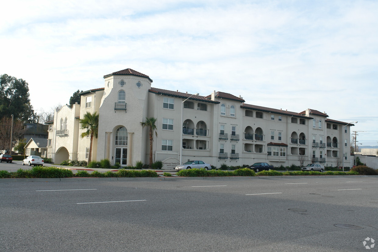 Foto del edificio - Gateway Santa Clara