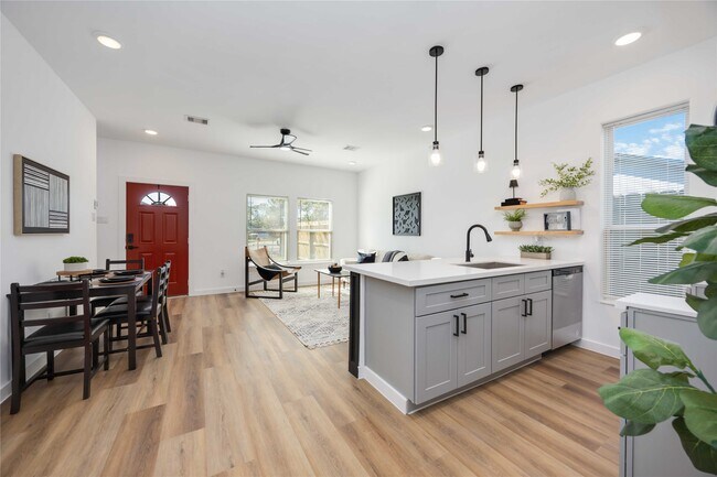 Building Photo - 5809 Senior