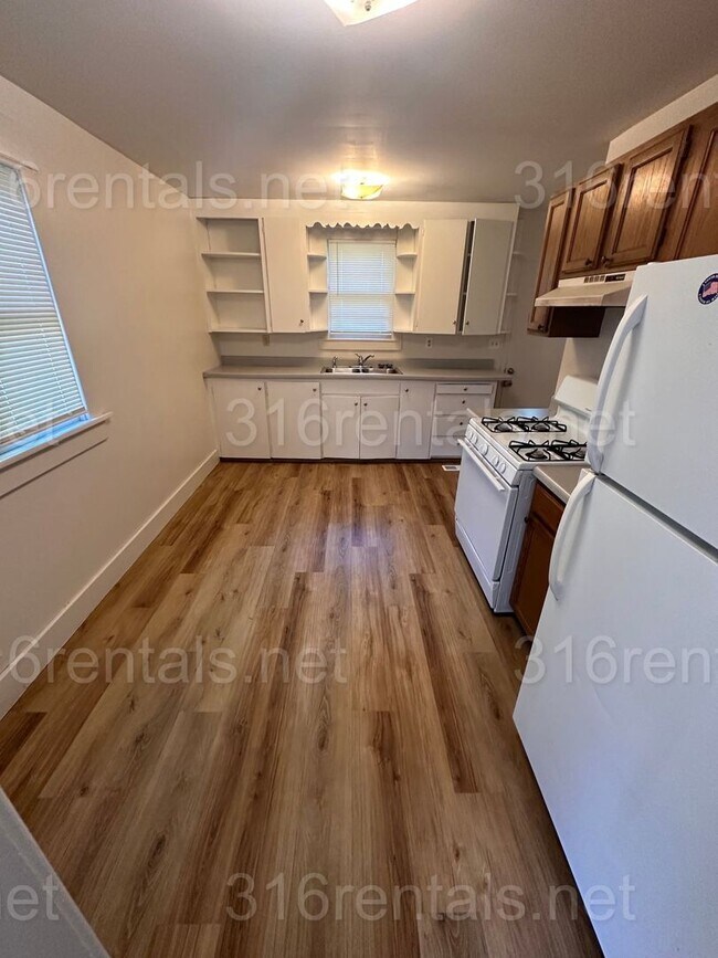 Foto del edificio - $880 - 2 bedroom/ 1 bathroom - Single Fami...