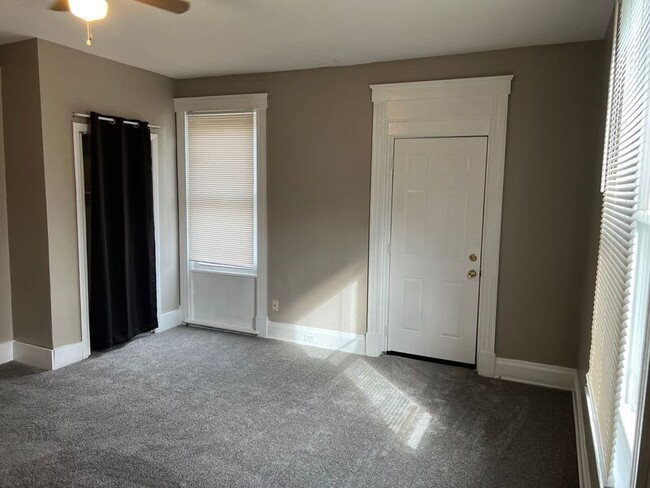 Photo - 3643 West Eighth Street Apartment